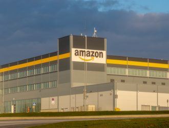Przychody Amazon rosną, podczas gdy uwaga przenosi się na sztuczną inteligencję
